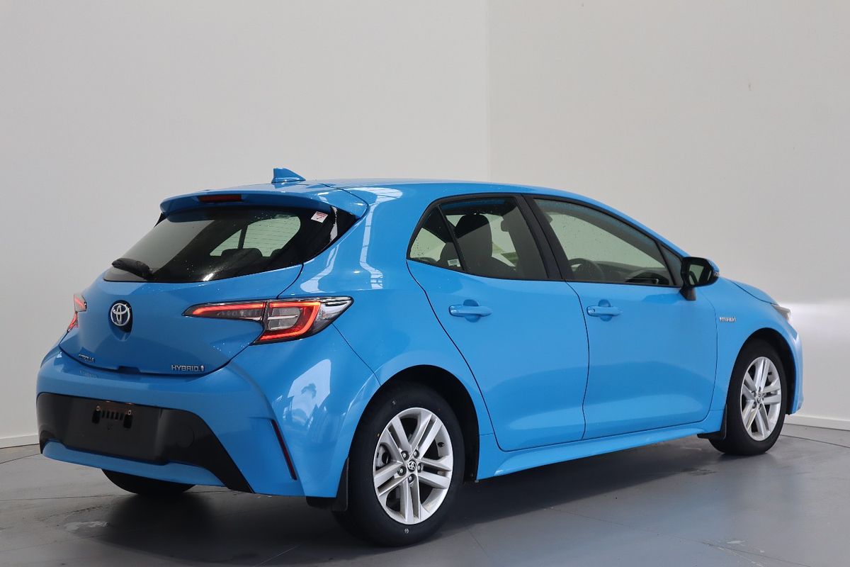 2018 Toyota Corolla Ascent Sport Hybrid ZWE211R