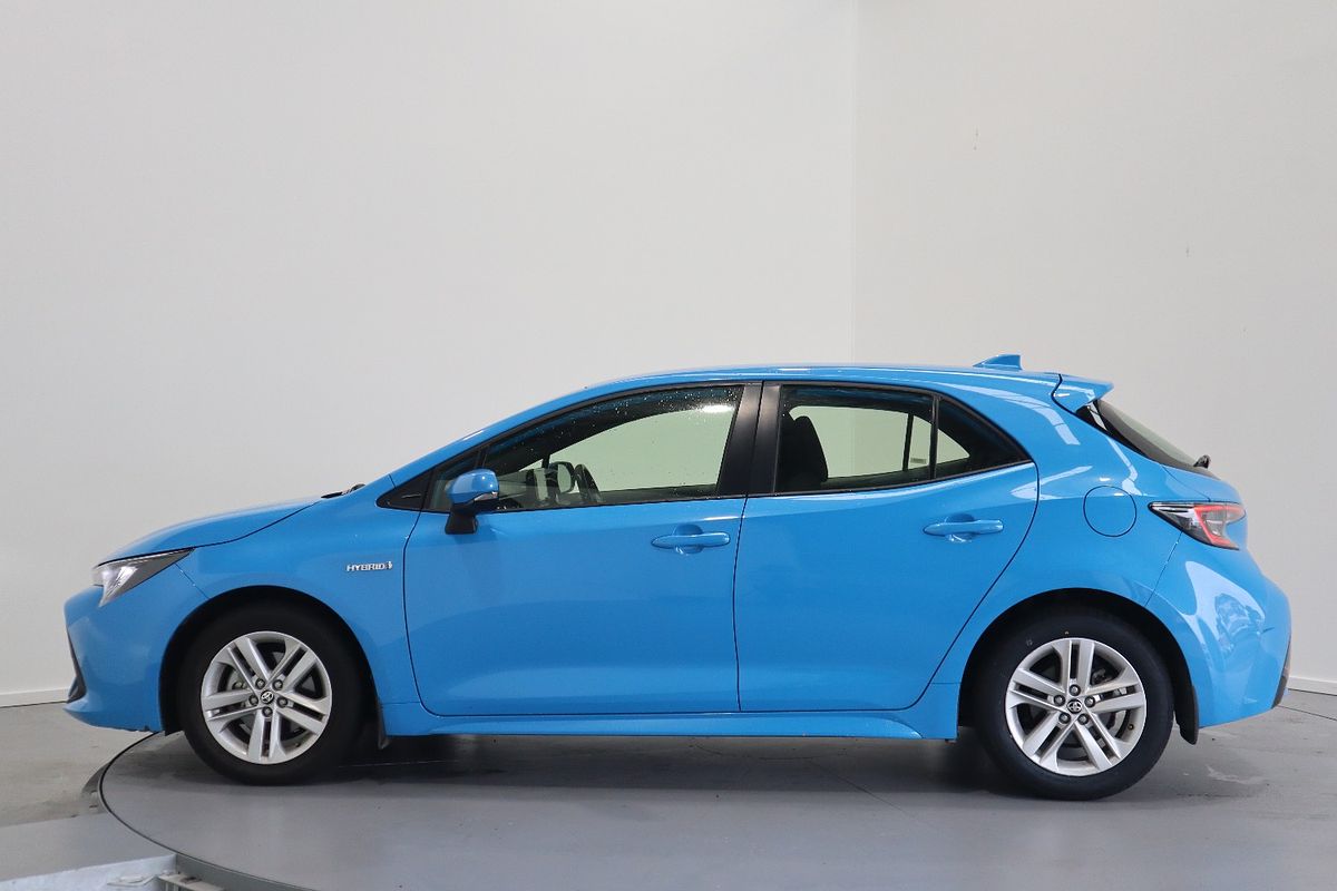 2018 Toyota Corolla Ascent Sport Hybrid ZWE211R