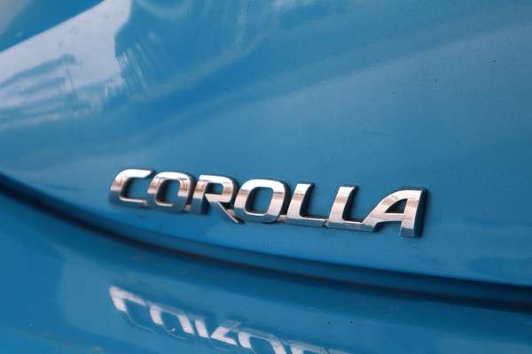 2018 Toyota Corolla Ascent Sport Hybrid ZWE211R