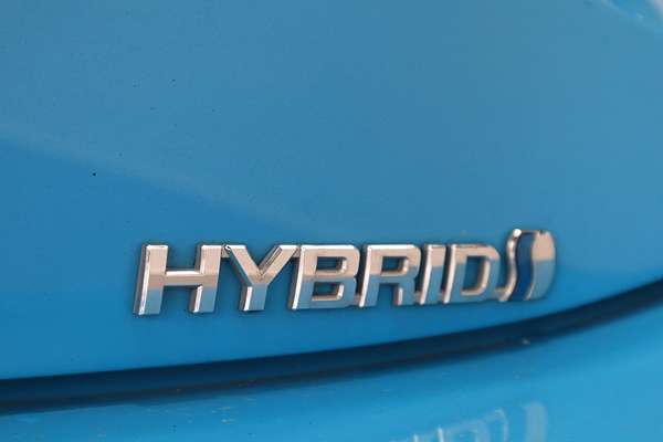 2018 Toyota Corolla Ascent Sport Hybrid ZWE211R