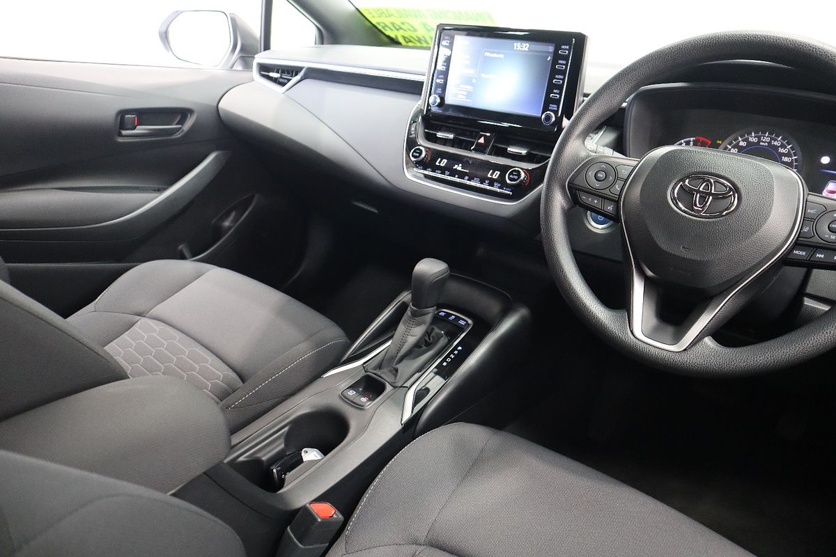 2018 Toyota Corolla Ascent Sport Hybrid ZWE211R