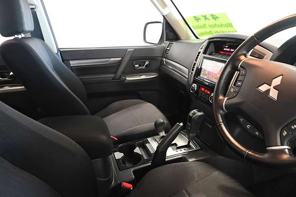 2020 Mitsubishi Pajero GLX NX
