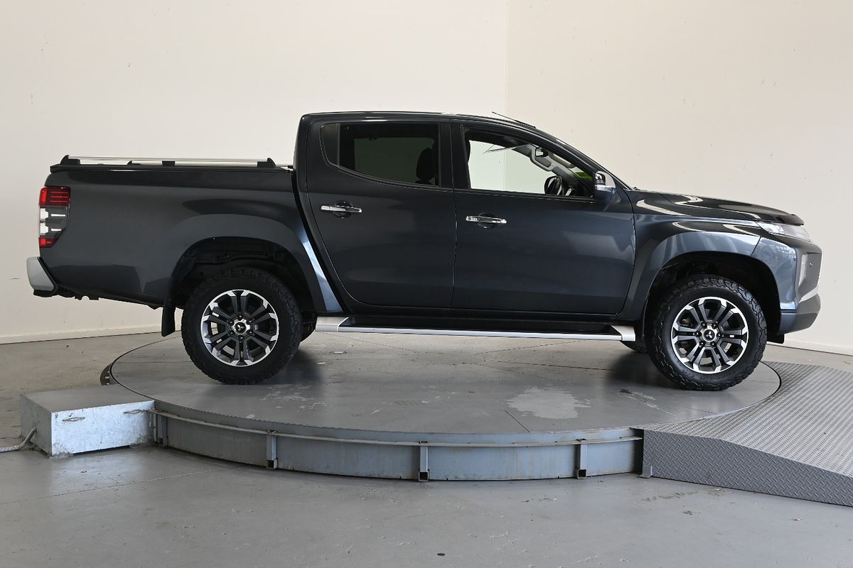 2020 Mitsubishi Triton GLS MR 4X4