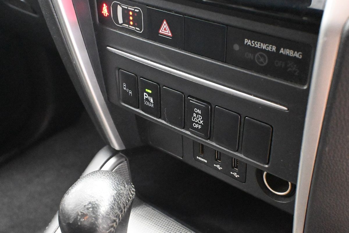 2020 Mitsubishi Triton GLS MR 4X4