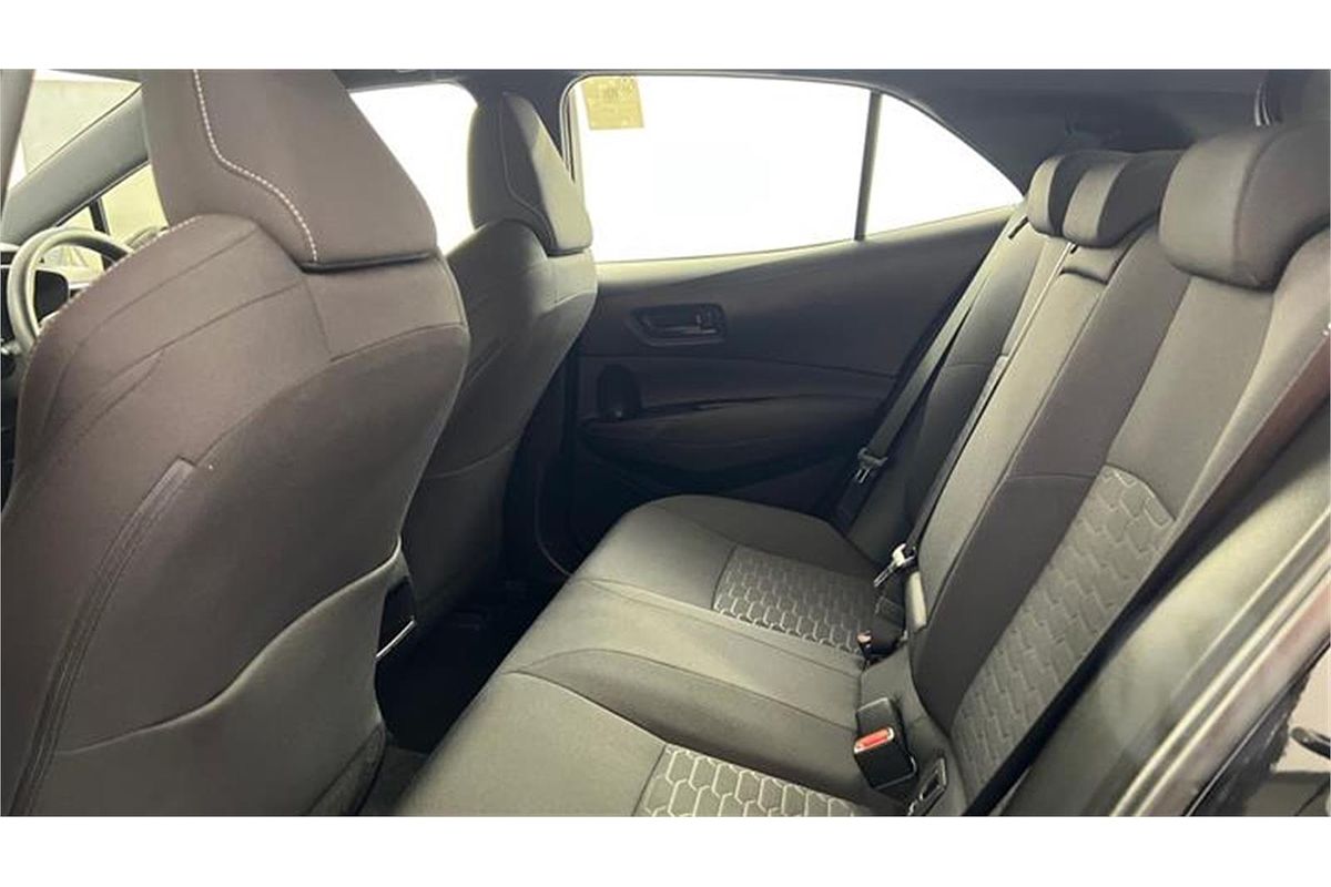 2020 Toyota Corolla Ascent Sport Hybrid ZWE211R