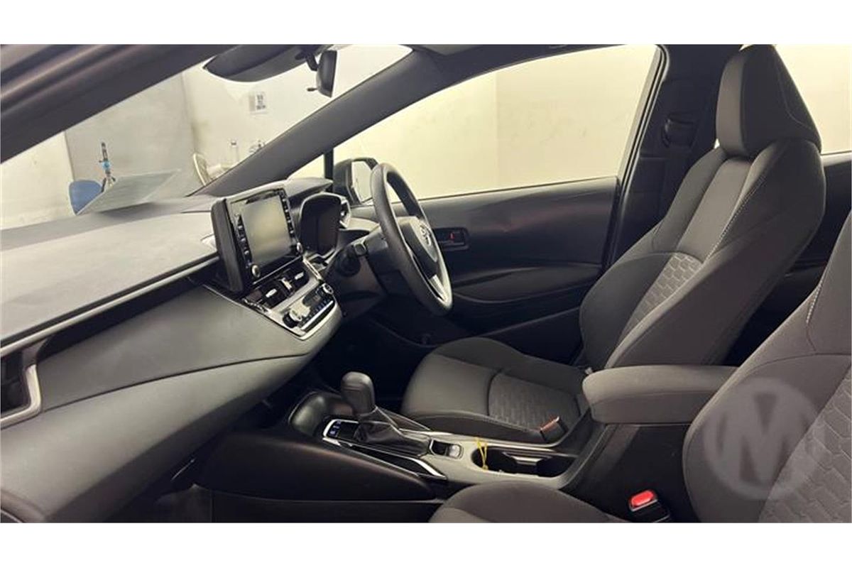 2020 Toyota Corolla Ascent Sport Hybrid ZWE211R