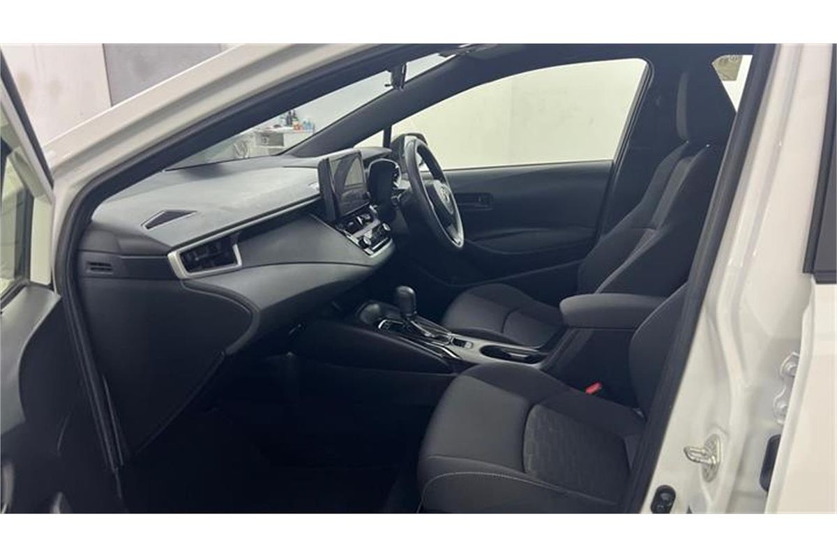 2022 Toyota Corolla Ascent Sport MZEA12R