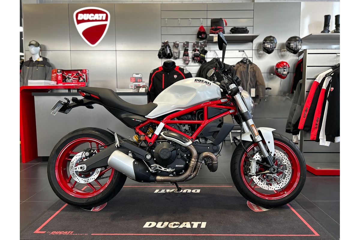 2018 Ducati MONSTER 659
