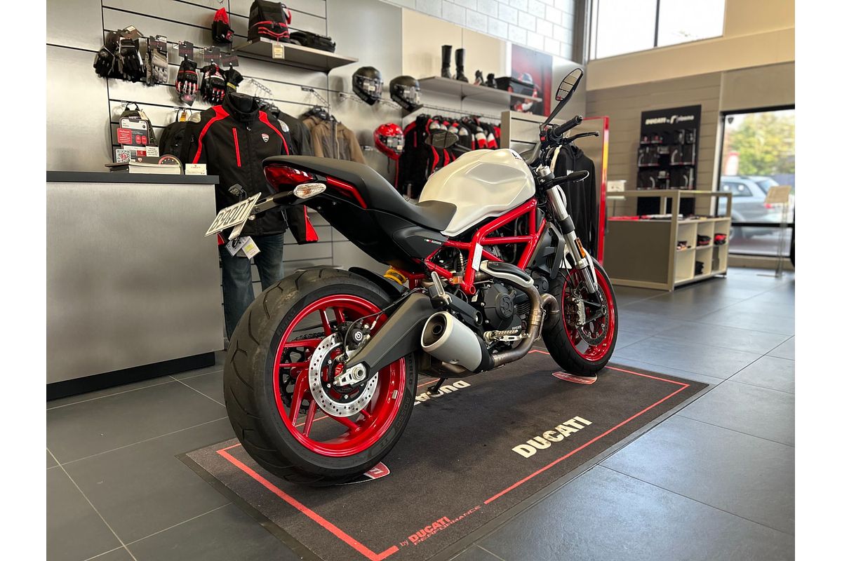 2018 Ducati MONSTER 659