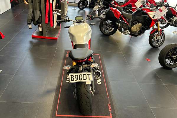 2018 Ducati MONSTER 659