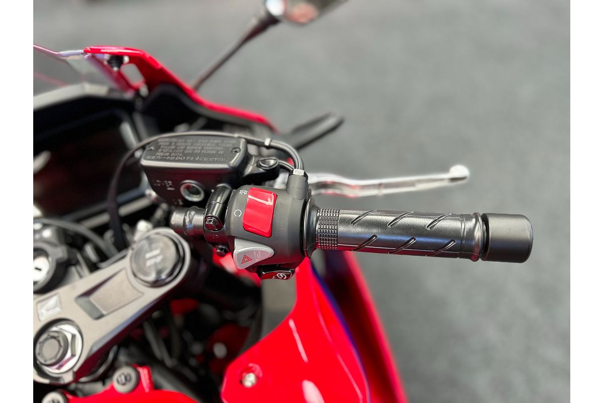 2025 Honda CBR500R