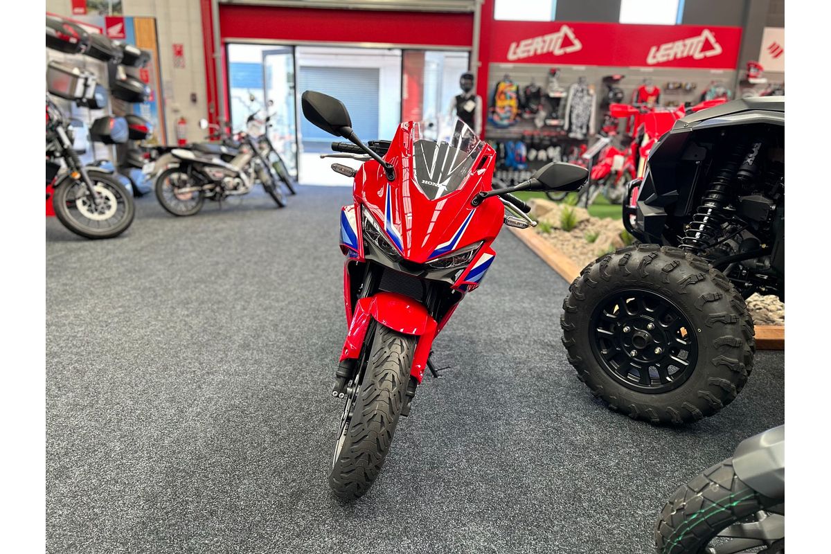 2025 Honda CBR500R