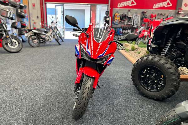 2025 Honda CBR500R