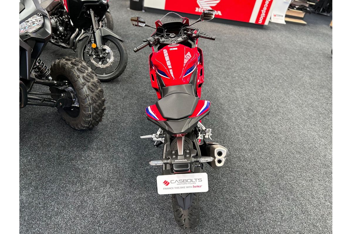 2025 Honda CBR500R