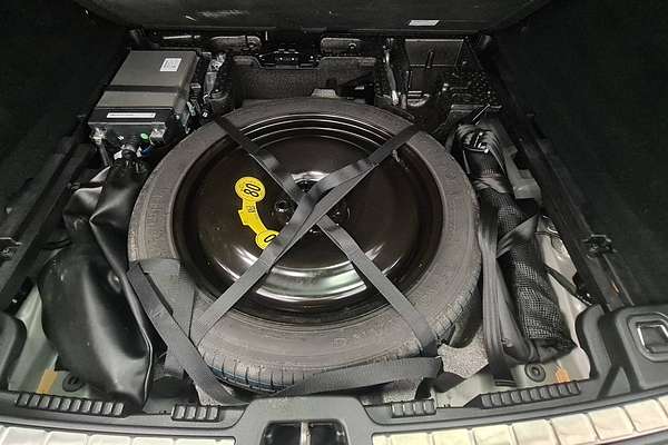2022 Volvo XC60 Ultimate B5 Bright