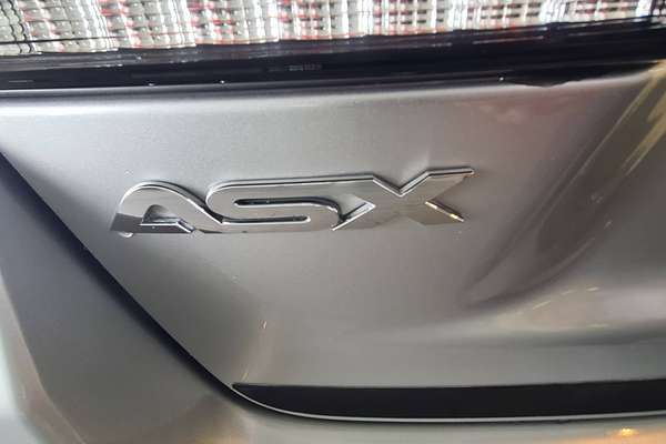 2023 Mitsubishi ASX ES XD