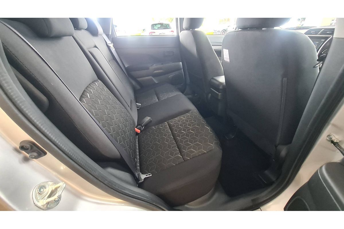 2023 Mitsubishi ASX ES XD