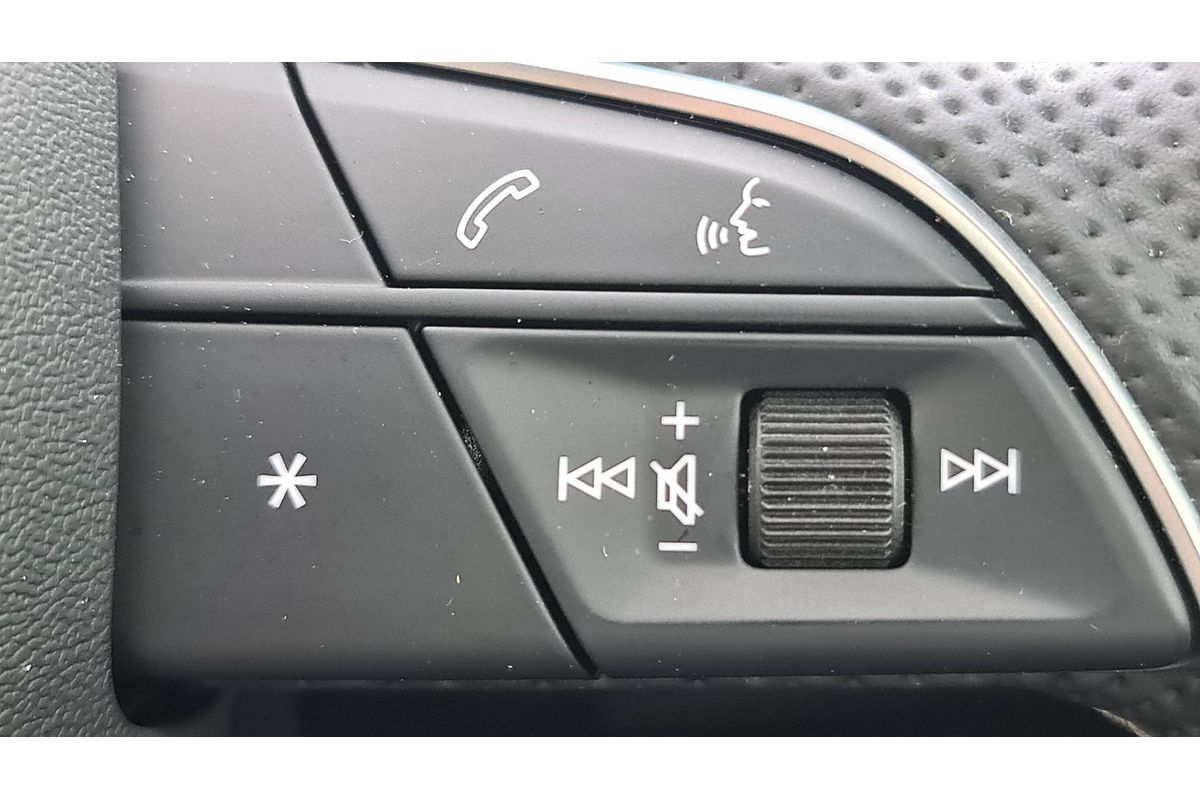 2021 Audi Q3 40 TFSI S Line F3