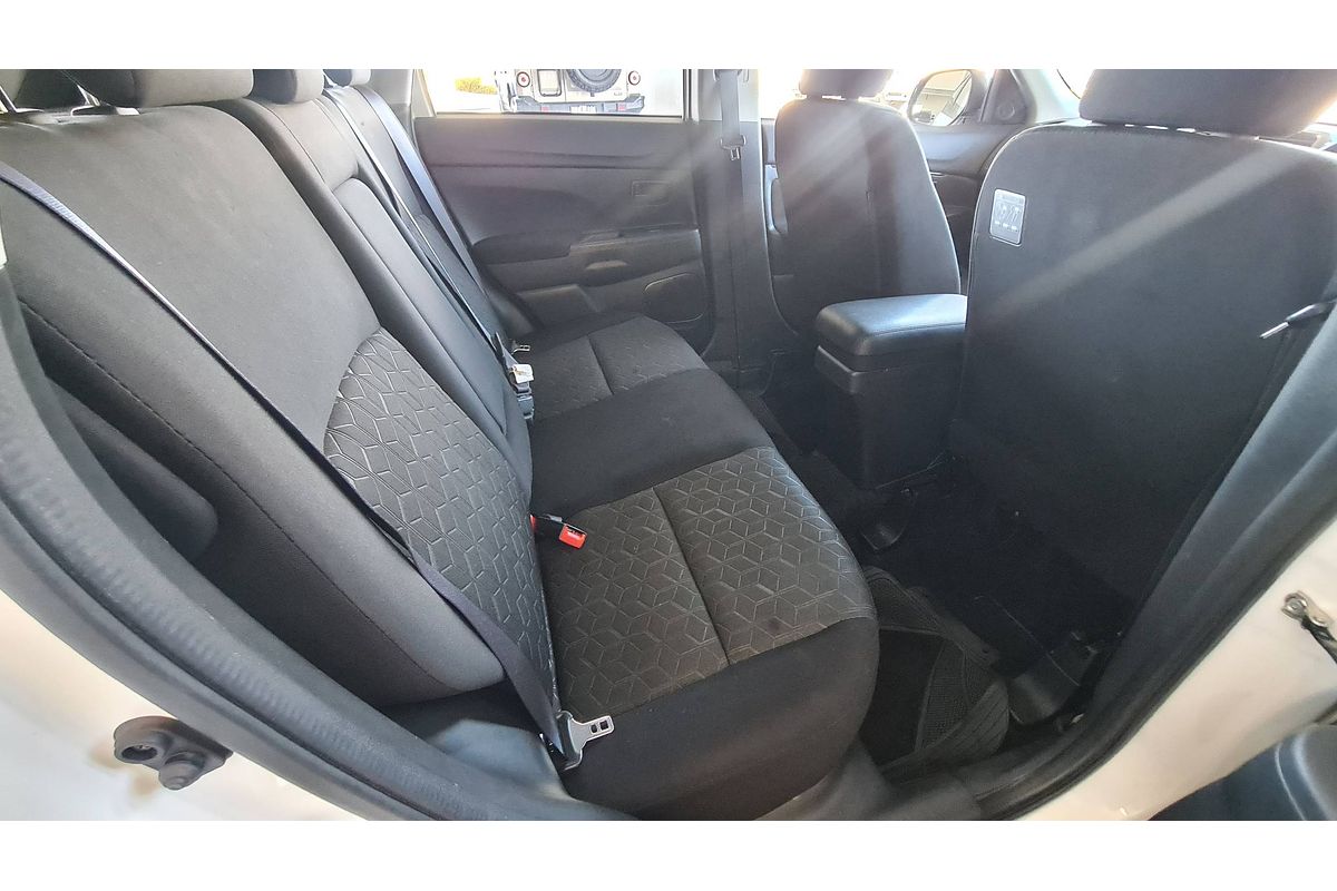 2019 Mitsubishi ASX ES XD