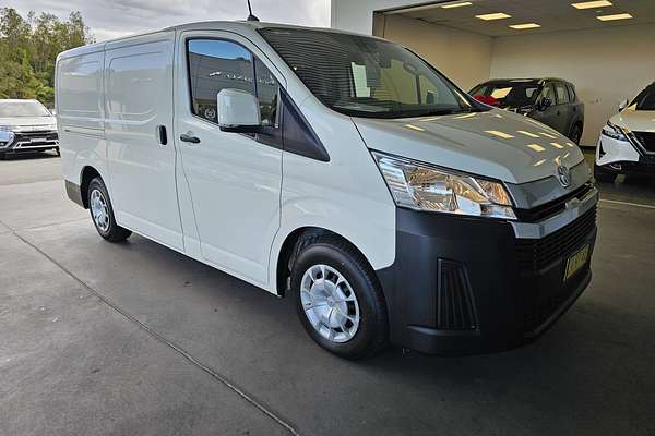 2019 Toyota Hiace GDH300R LWB