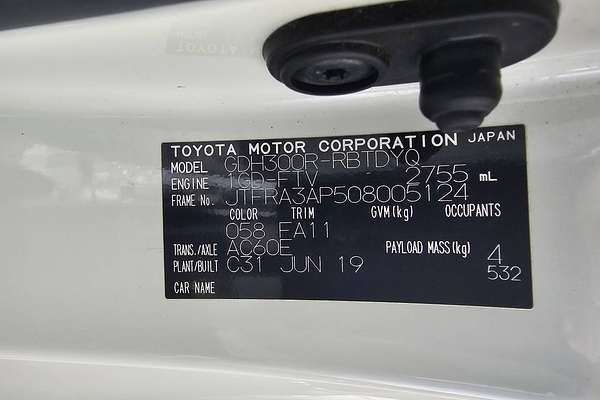 2019 Toyota Hiace GDH300R LWB
