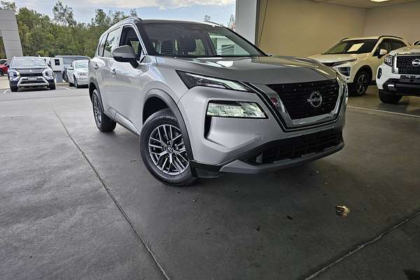2023 Nissan X-TRAIL ST T33