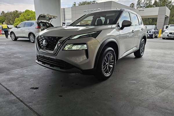 2023 Nissan X-TRAIL ST T33