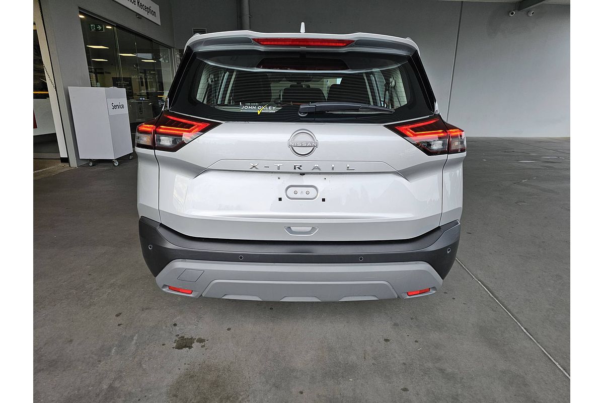 2023 Nissan X-TRAIL ST T33