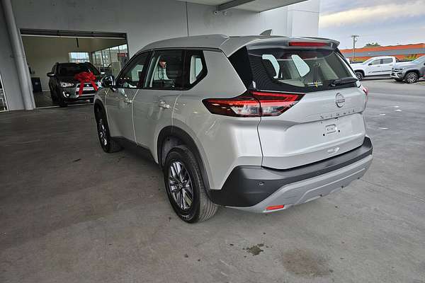 2023 Nissan X-TRAIL ST T33