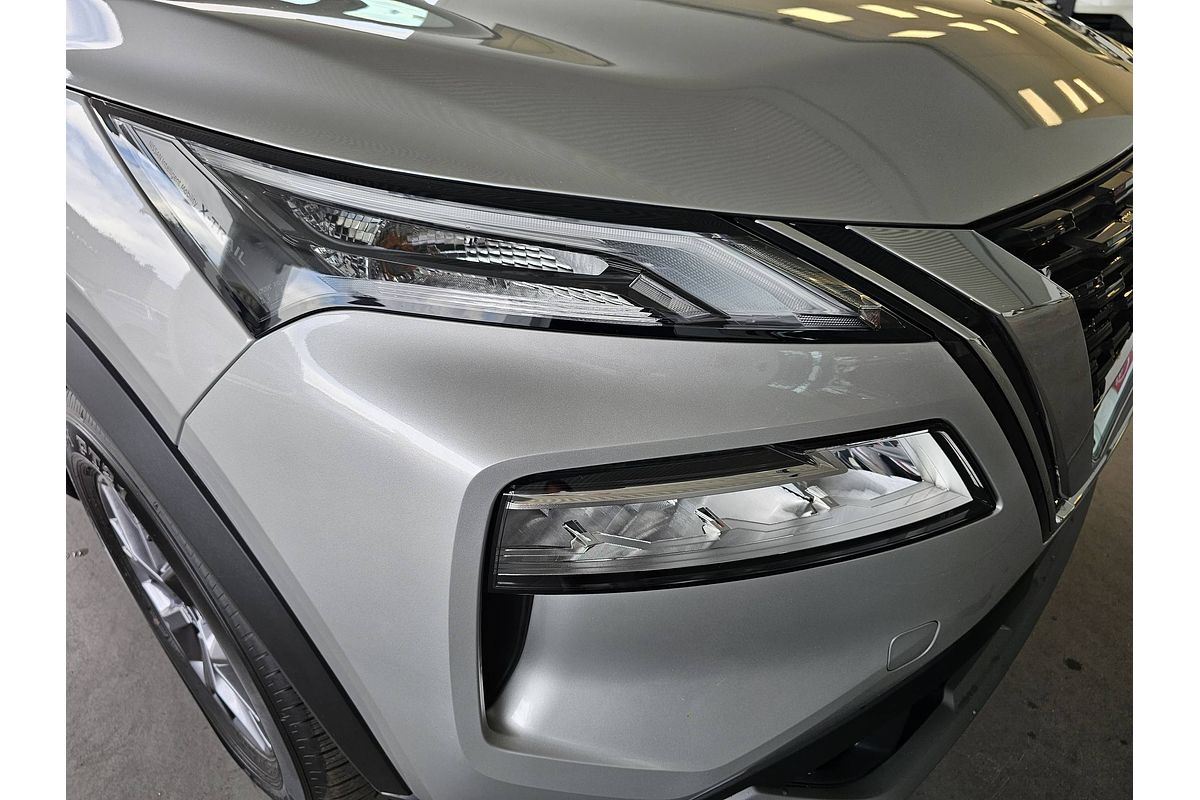 2023 Nissan X-TRAIL ST T33