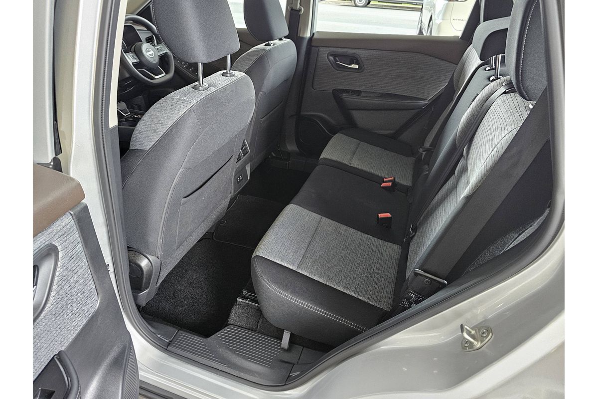 2023 Nissan X-TRAIL ST T33