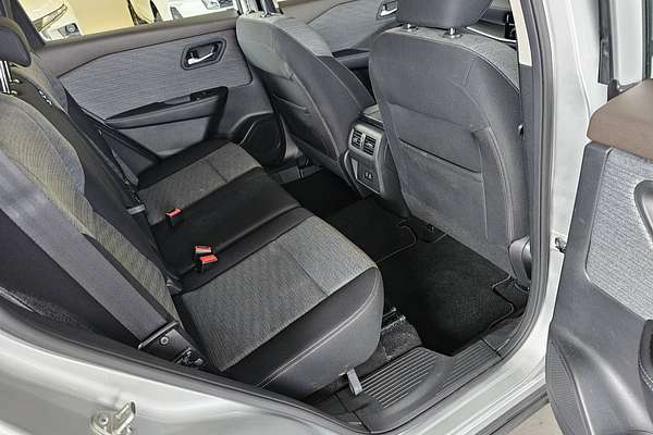 2023 Nissan X-TRAIL ST T33