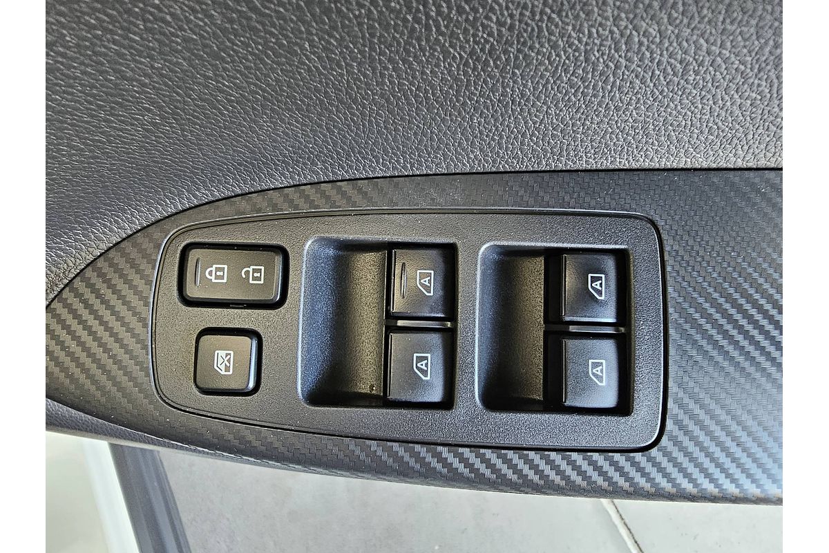 2021 Mitsubishi Eclipse Cross PHEV Exceed YB