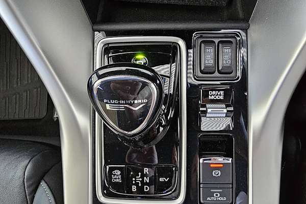 2021 Mitsubishi Eclipse Cross PHEV Exceed YB