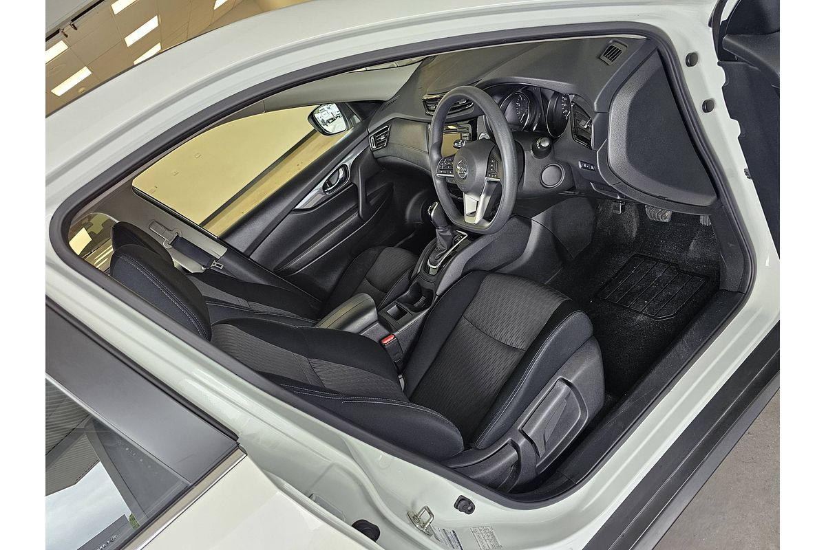 2021 Nissan X-TRAIL ST T32