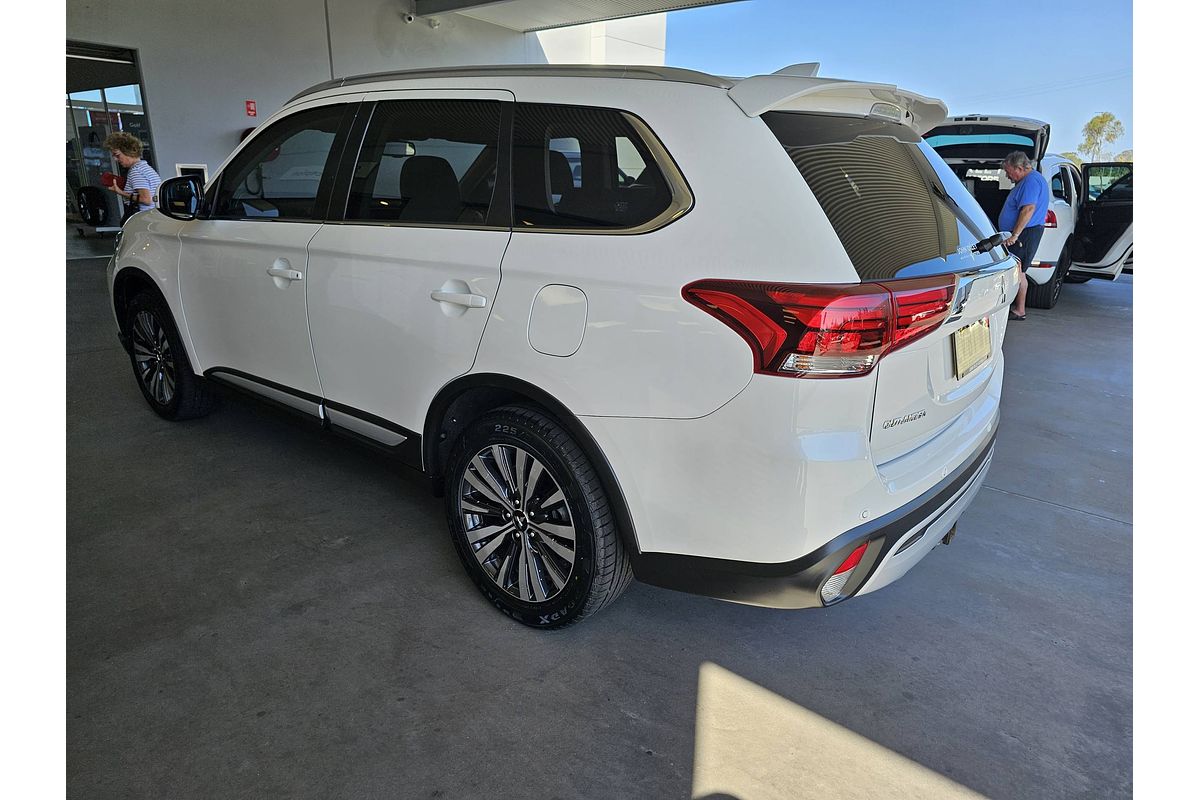 2019 Mitsubishi Outlander LS ZL
