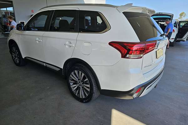 2019 Mitsubishi Outlander LS ZL