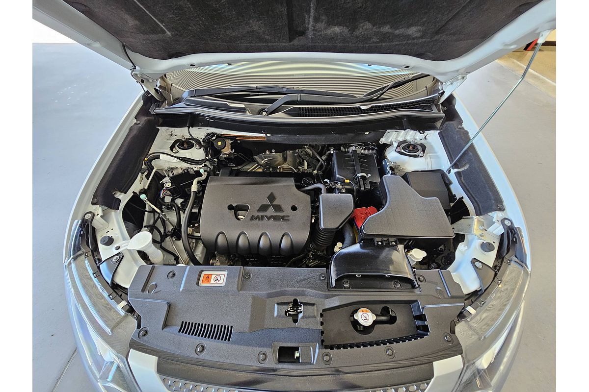 2019 Mitsubishi Outlander LS ZL