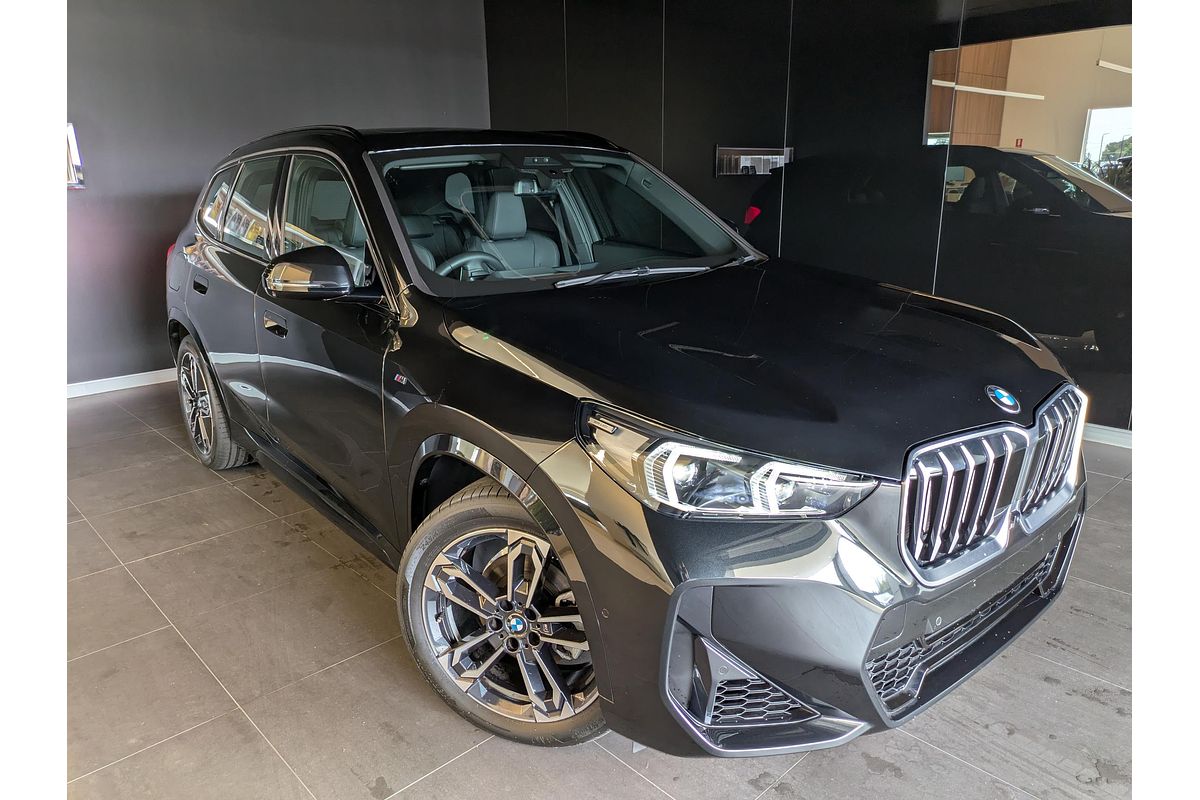 2023 BMW X1 xDrive20i M Sport U11