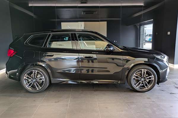 2023 BMW X1 xDrive20i M Sport U11