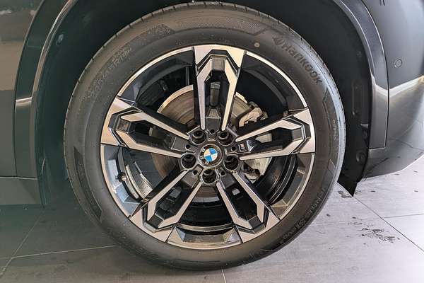 2023 BMW X1 xDrive20i M Sport U11