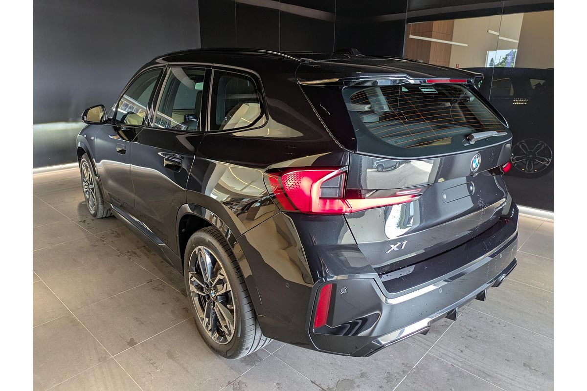 2023 BMW X1 xDrive20i M Sport U11