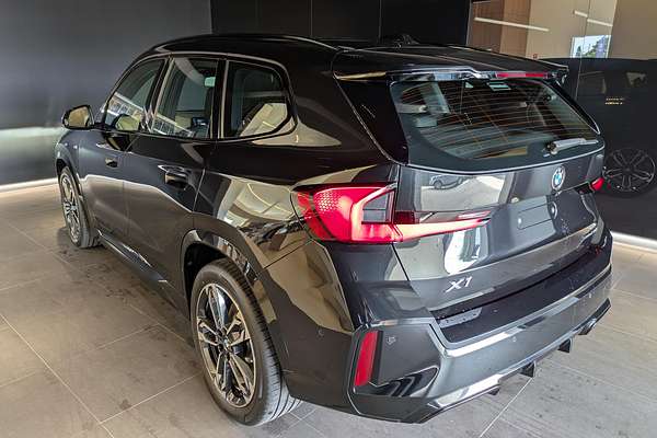 2023 BMW X1 xDrive20i M Sport U11