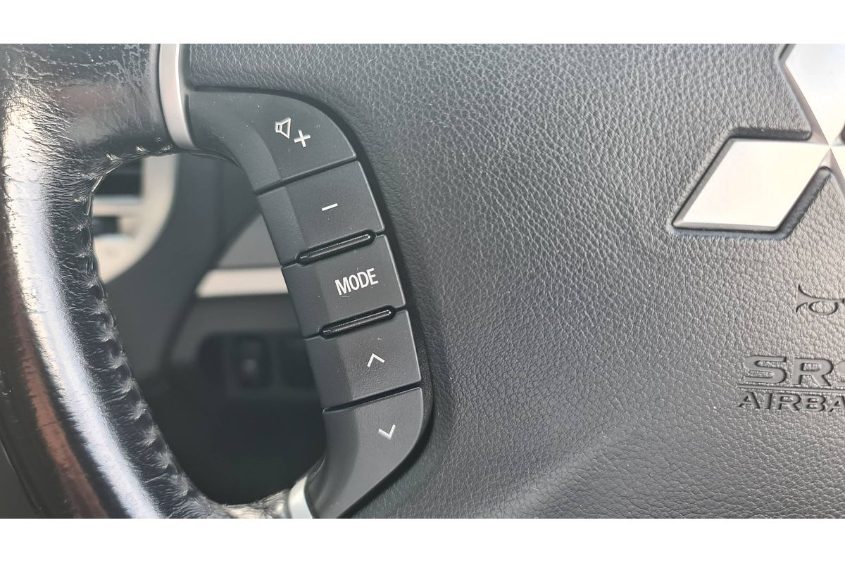 2020 Mitsubishi Pajero GLX NX