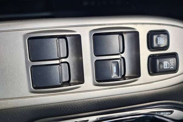 2020 Mitsubishi Pajero GLX NX