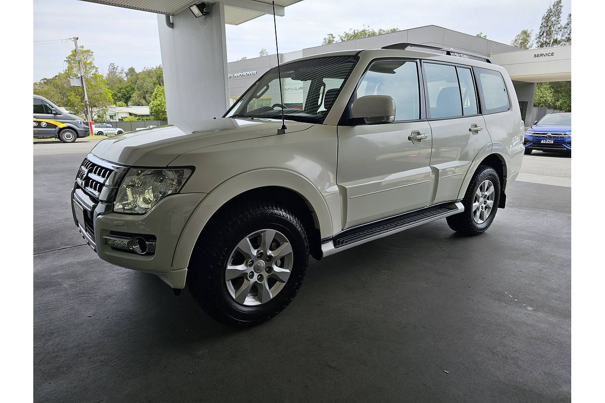 2020 Mitsubishi Pajero GLX NX