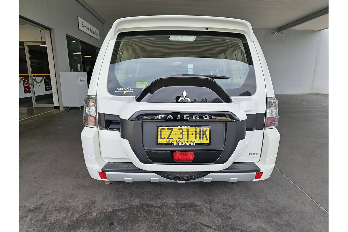 2020 Mitsubishi Pajero GLX NX