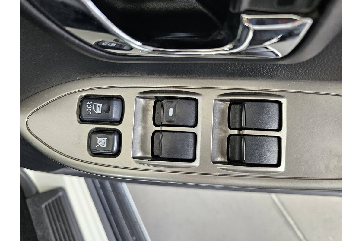 2020 Mitsubishi Pajero GLX NX