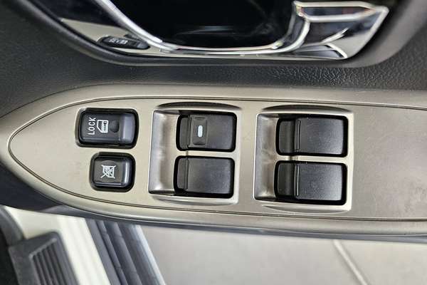 2020 Mitsubishi Pajero GLX NX