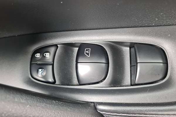2021 Nissan X-TRAIL ST T32